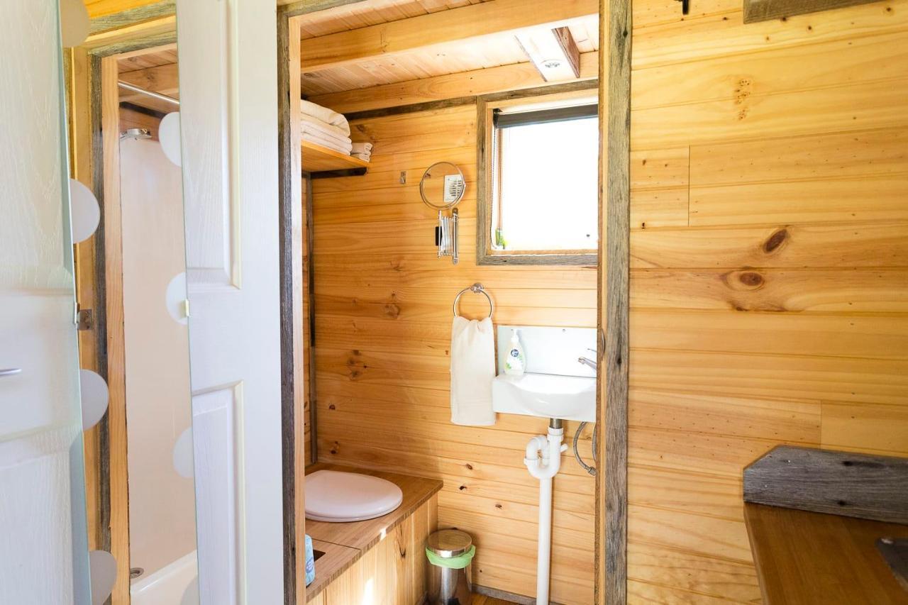 Вилла Ardingly Tiny House Newham Экстерьер фото
